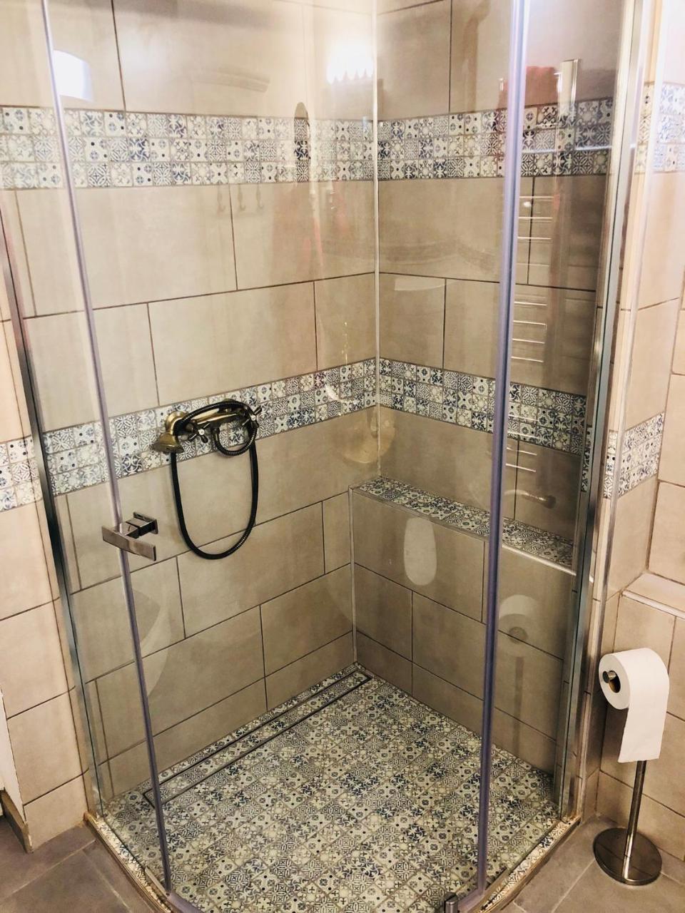 V. Apartment Сігішоара Екстер'єр фото