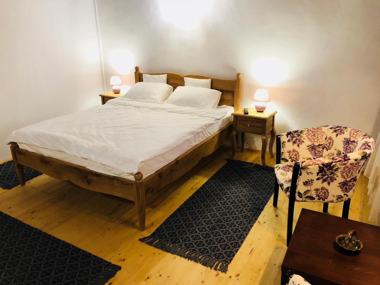 V. Apartment Сігішоара Екстер'єр фото